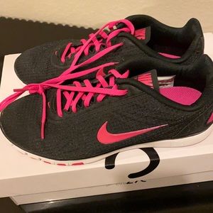 NIKE TRAINING FREE 3.0 SNEAKERS